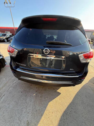 2014 Nissan Pathfinder SL
