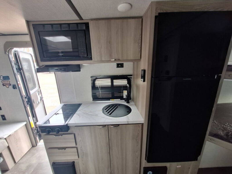 2025 Forest River Salem FSX 178BHSK