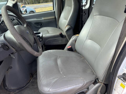 2006 Ford E-Series E-250