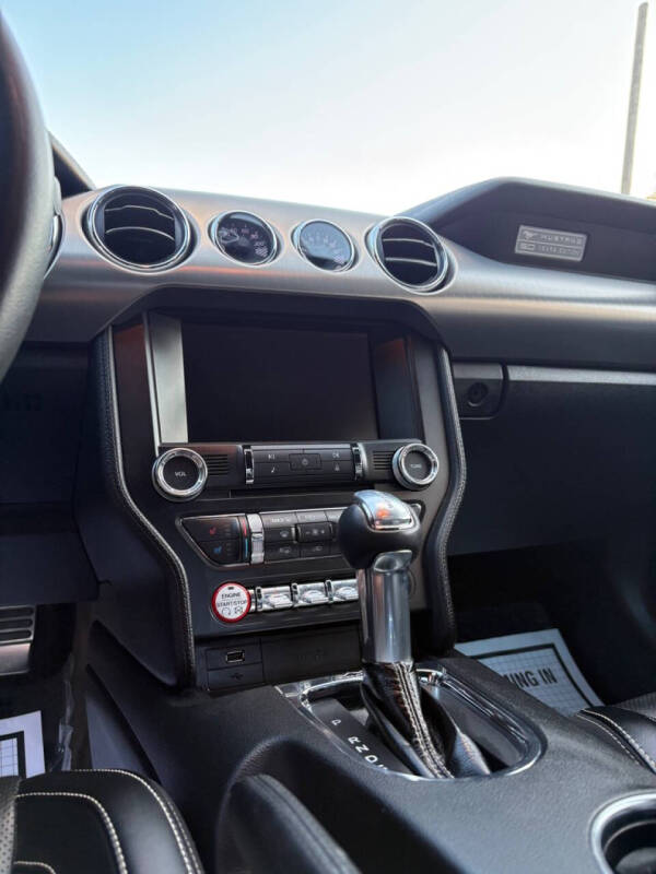 2015 Ford Mustang