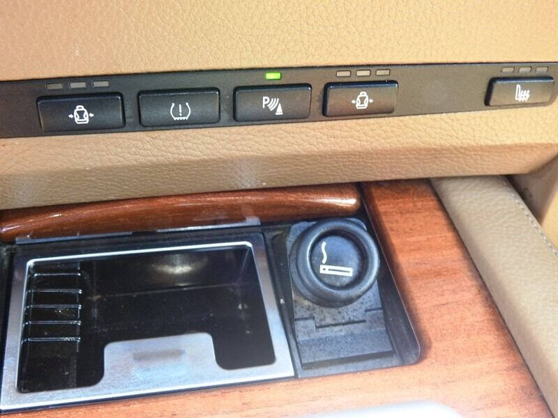 2006 BMW M5  - $18,900