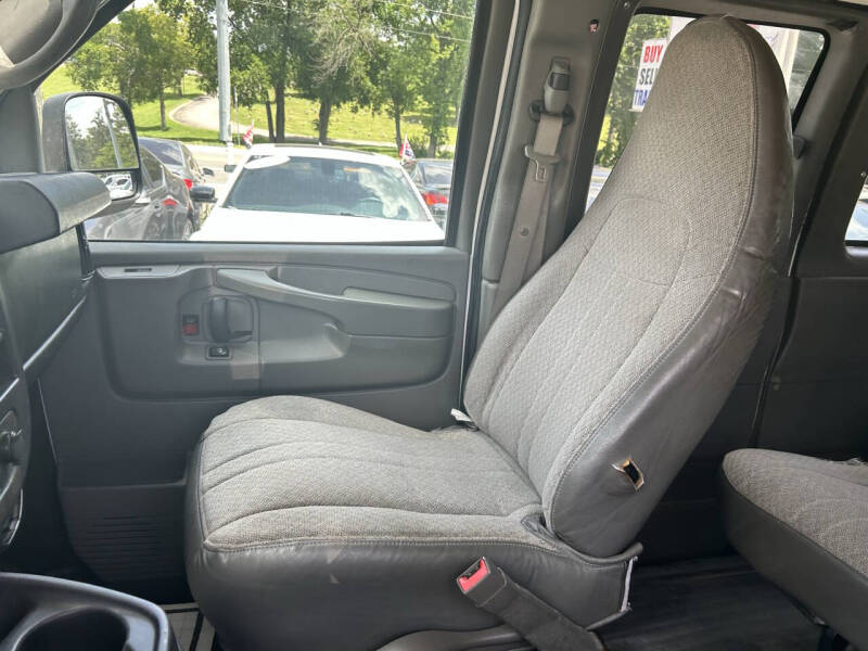 2015 Chevrolet Express LS 3500