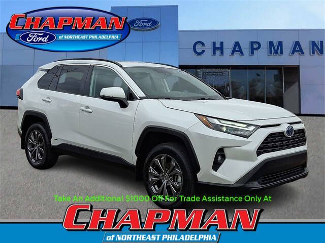 2024 Toyota RAV4 XLE Premium's photo