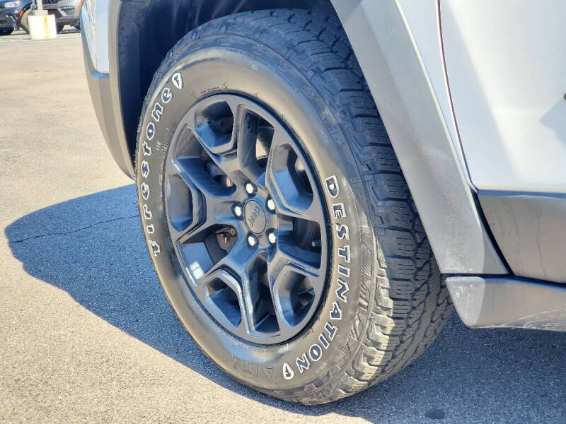 2020 Jeep Cherokee Trailhawk