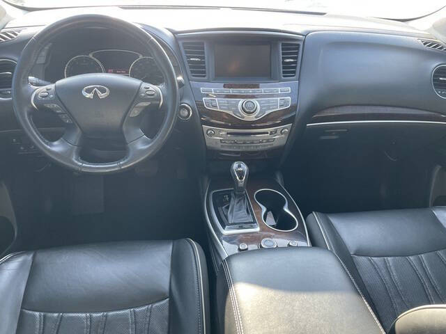 2018 INFINITI QX60 Base photo 7