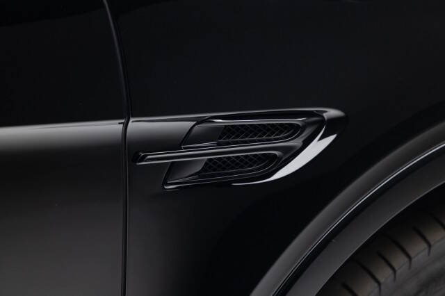 2018 Bentley Bentayga Black Edition