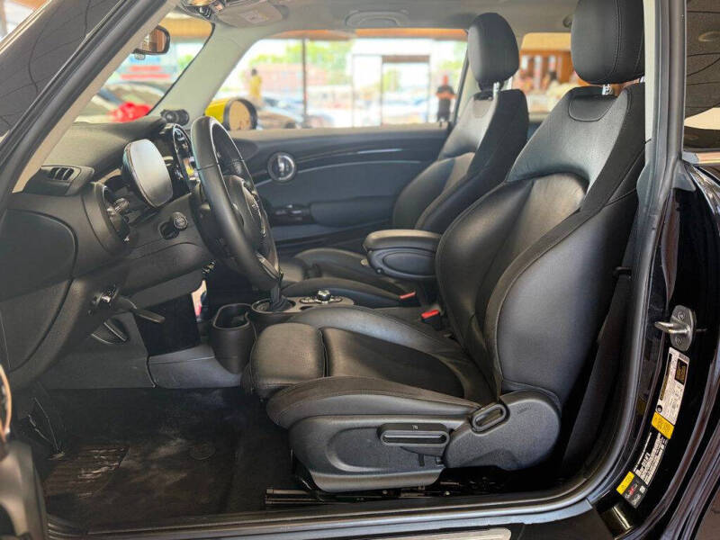 2023 MINI Hardtop 2 Door Cooper SE