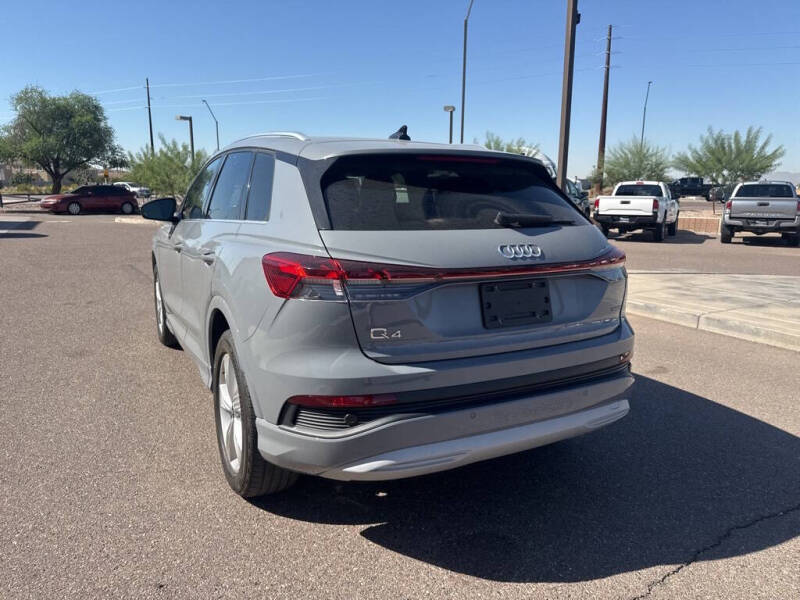 2022 Audi Q4 e-tron quattro Premium 50