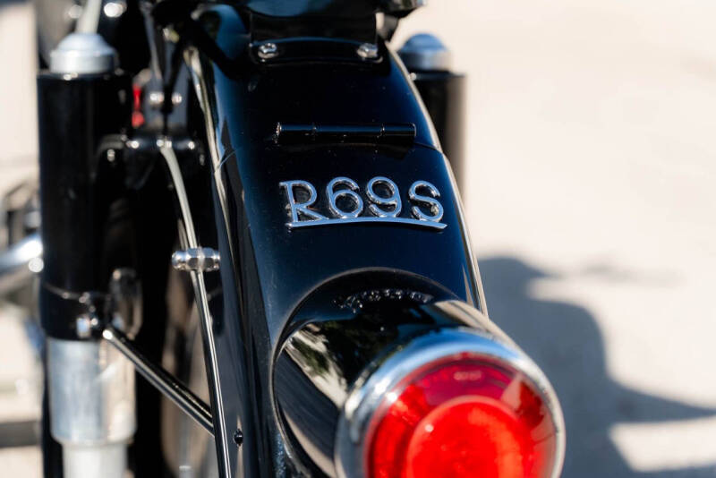 1963 BMW R69S