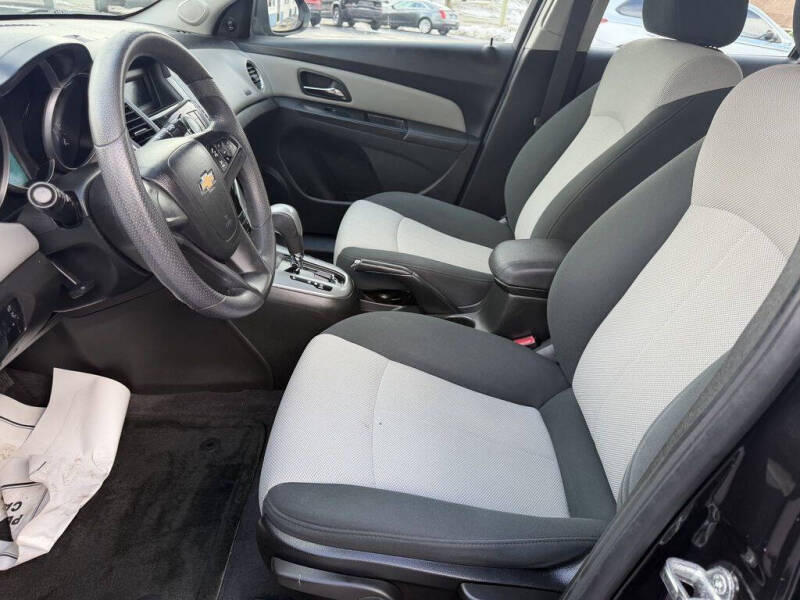 2011 Chevrolet Cruze LS