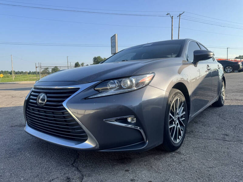 2017 Lexus ES