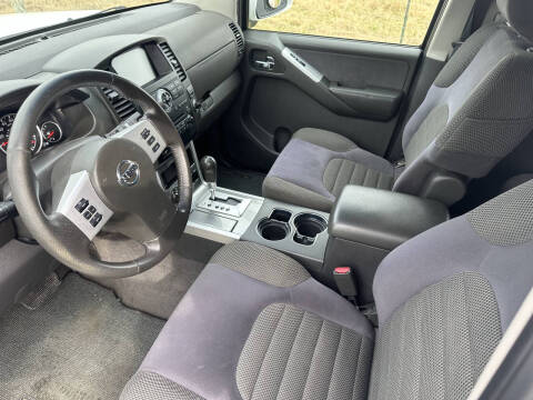 2008 Nissan Pathfinder SE
