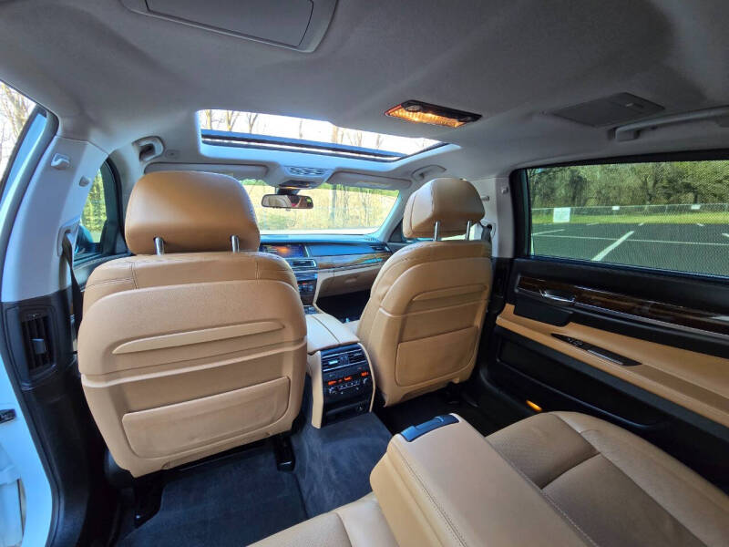 2013 BMW 7 Series 750Li xDrive