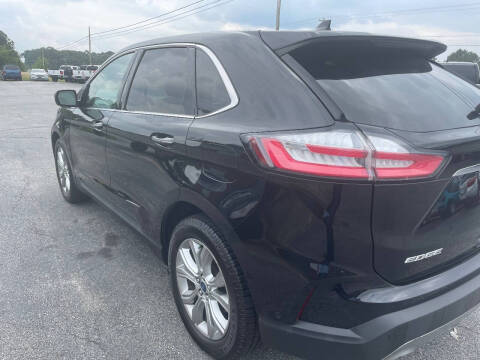 2019 Ford Edge Titanium