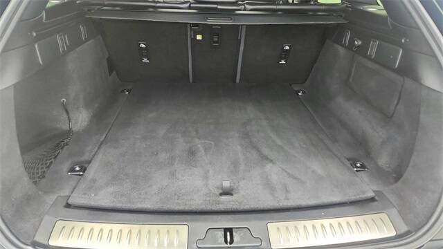 2024 Land Rover Range Rover Velar P250 Dynamic SE