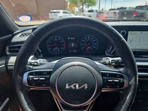 2022 Kia K5