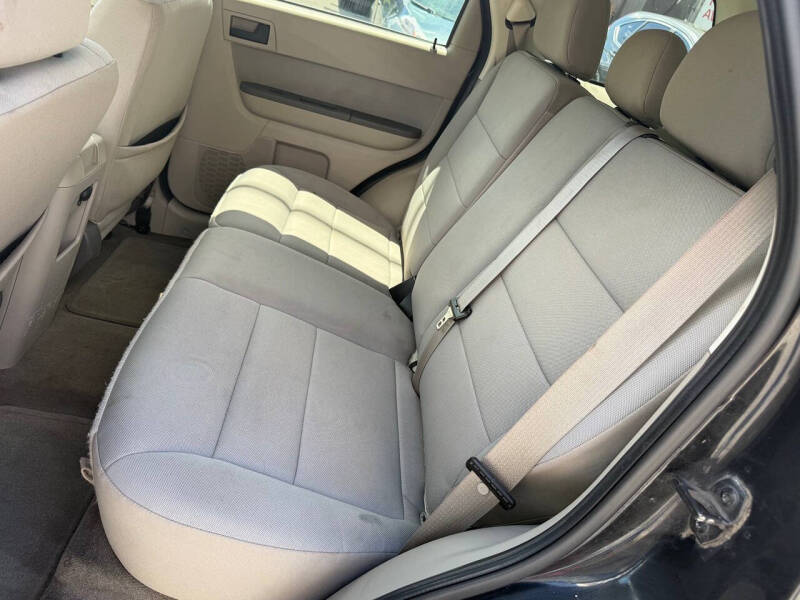 2011 Ford Escape XLT