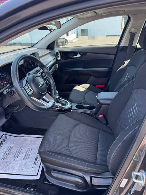 2019 Kia Forte S
