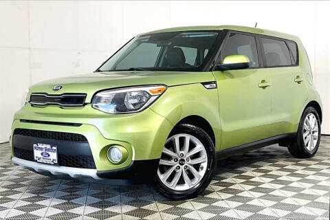 2017 Kia Soul +