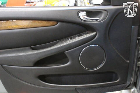 2002 Jaguar X-Type 2.5