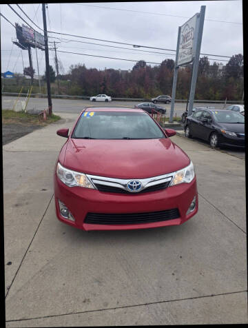 2014 Toyota Camry Hybrid
