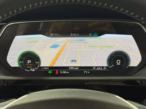 2019 Audi e-tron quattro Premium Plus