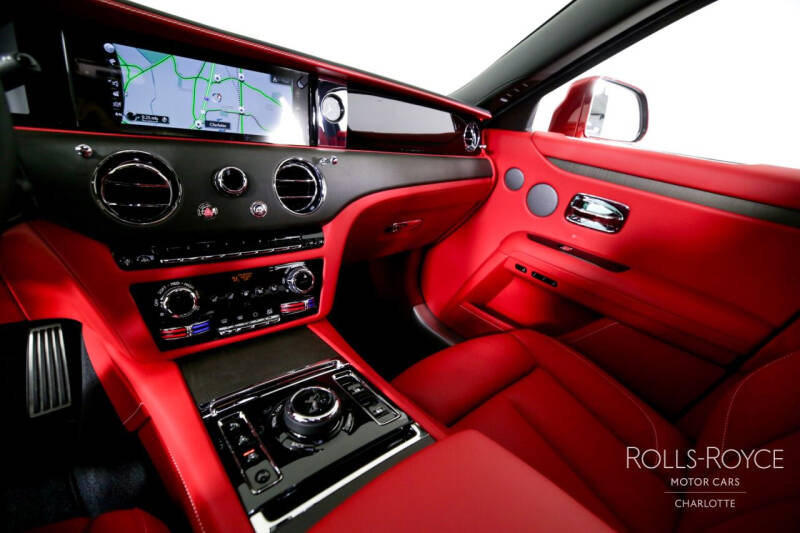 2024 Rolls-Royce Ghost