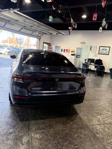 2024 Honda Accord EX