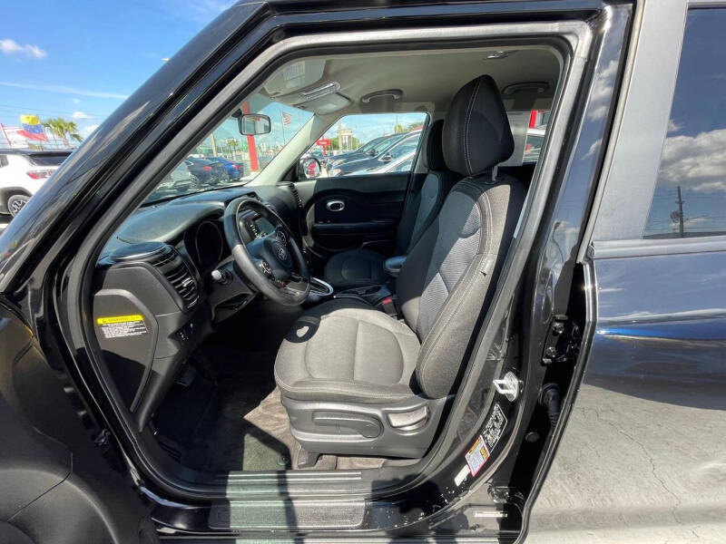 2018 Kia Soul +