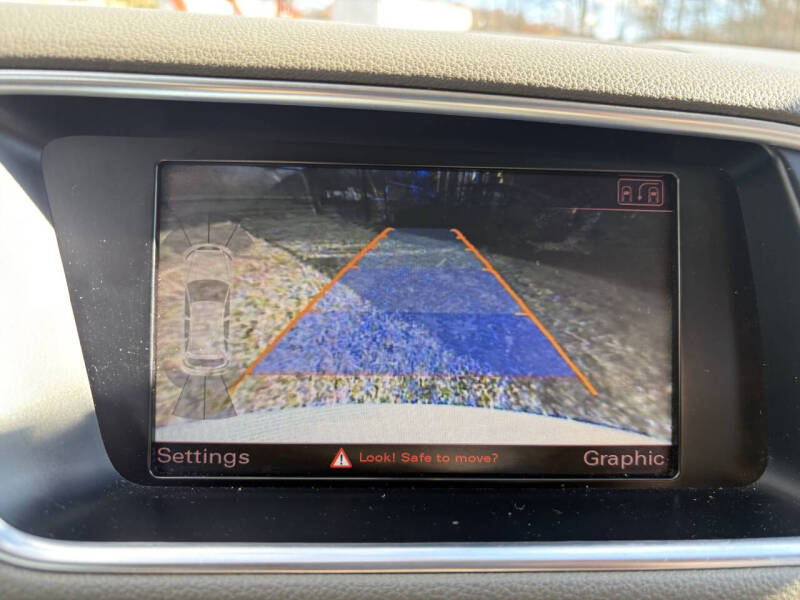 2012 Audi Q5 2.0T quattro Premium