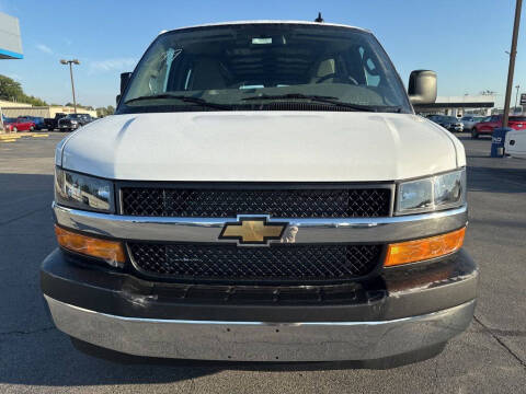 2025 Chevrolet Express 2500