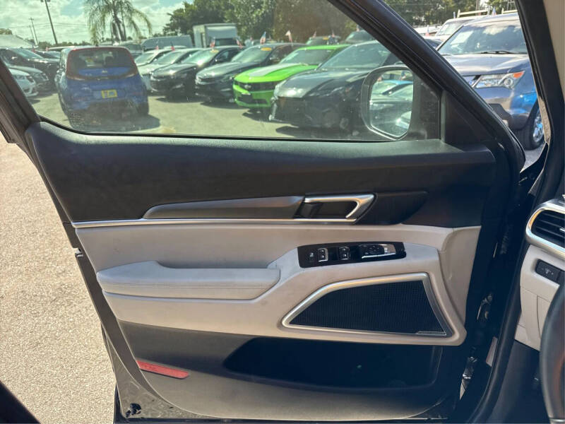 2022 Kia Telluride S