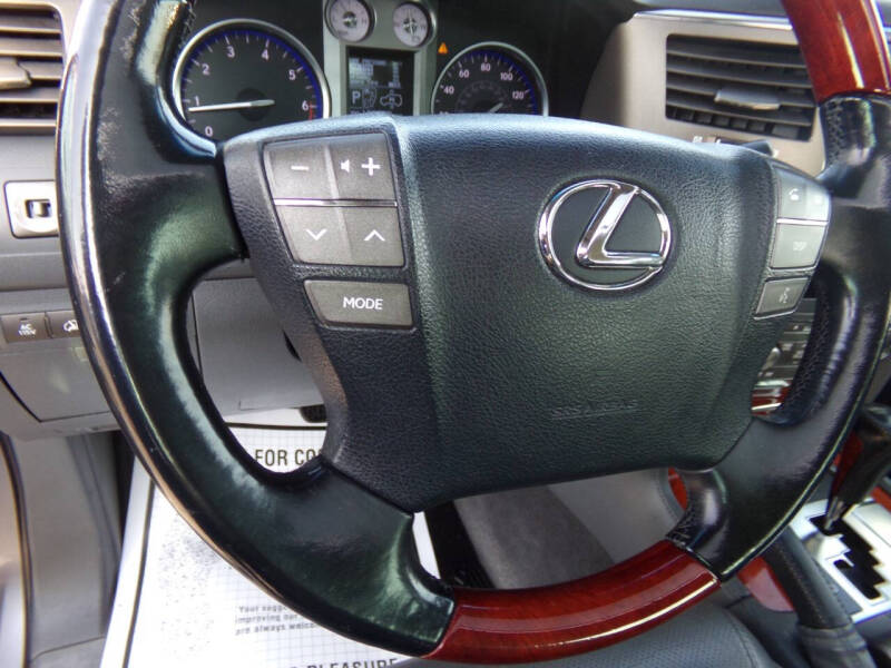 2008 Lexus LX 570