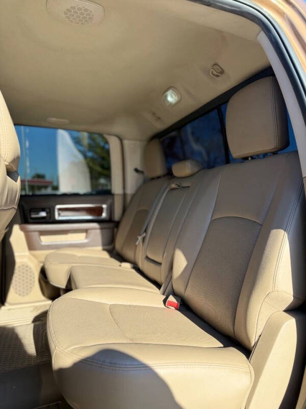 2011 RAM 1500 Laramie