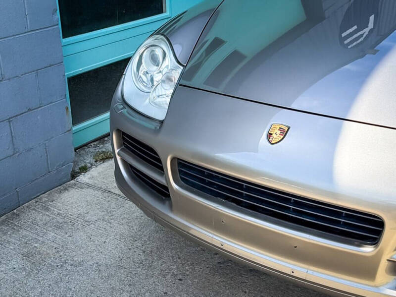 2005 Porsche Cayenne S