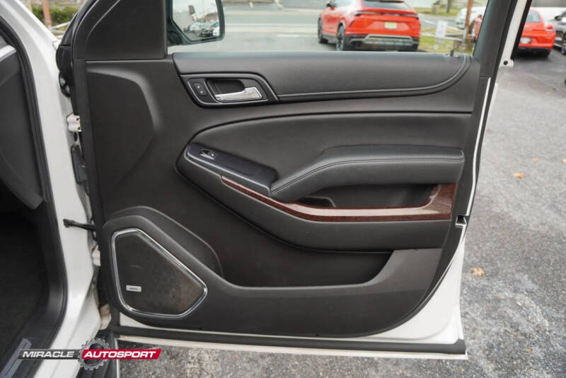 2017 GMC Yukon XL SLT