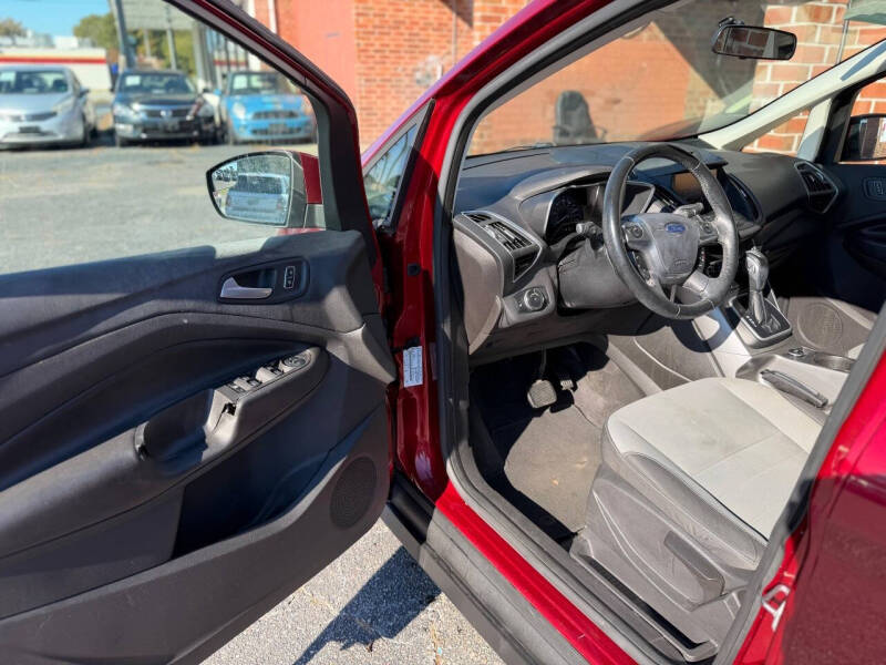 2013 Ford C-MAX Hybrid SE