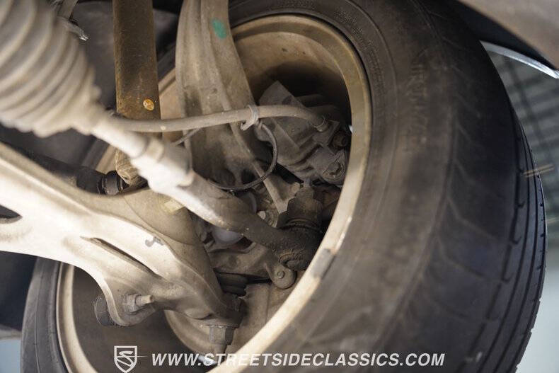 2004 Ford Thunderbird Deluxe