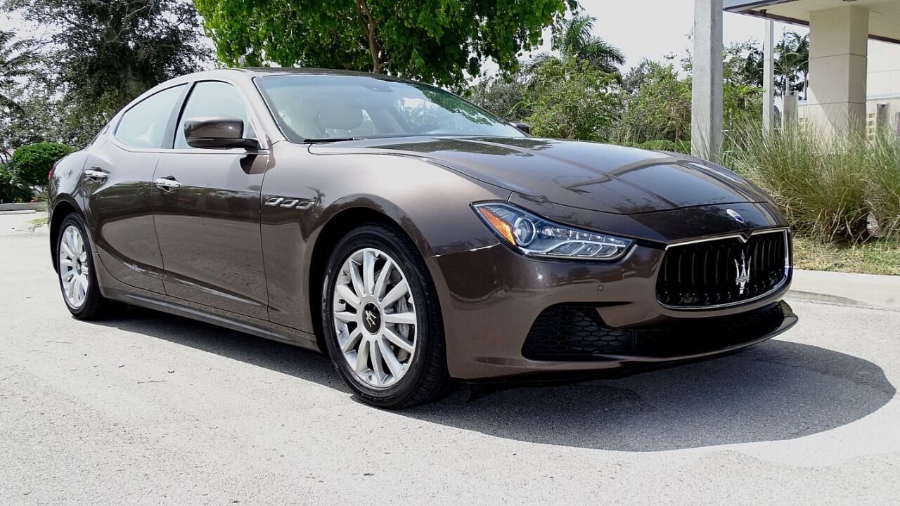 2014 Maserati Ghibli 3