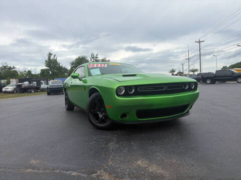 2015 Dodge Challenger SXT
