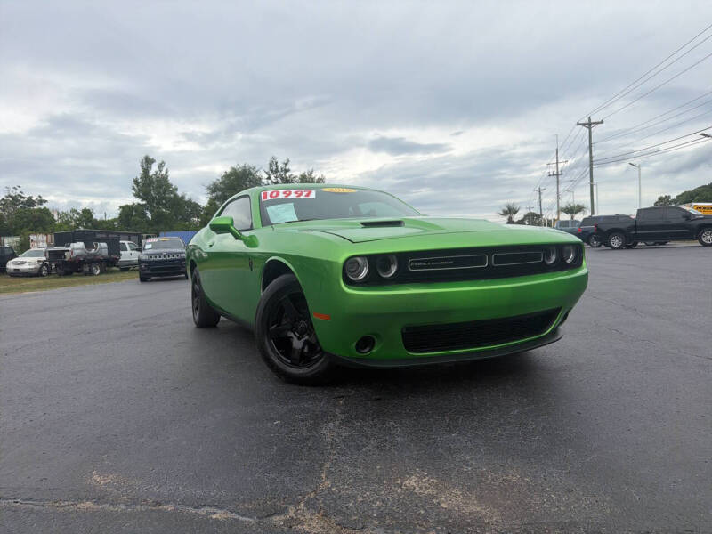 2015 Dodge Challenger SXT