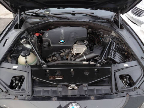2014 BMW 5 Series 528i