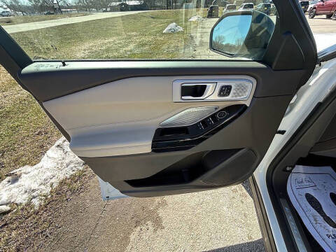 2021 Ford Explorer Platinum