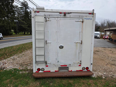 2015 Ford E-Series E-350 SD