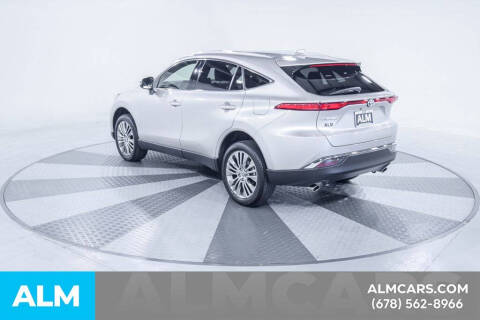 2022 Toyota Venza XLE