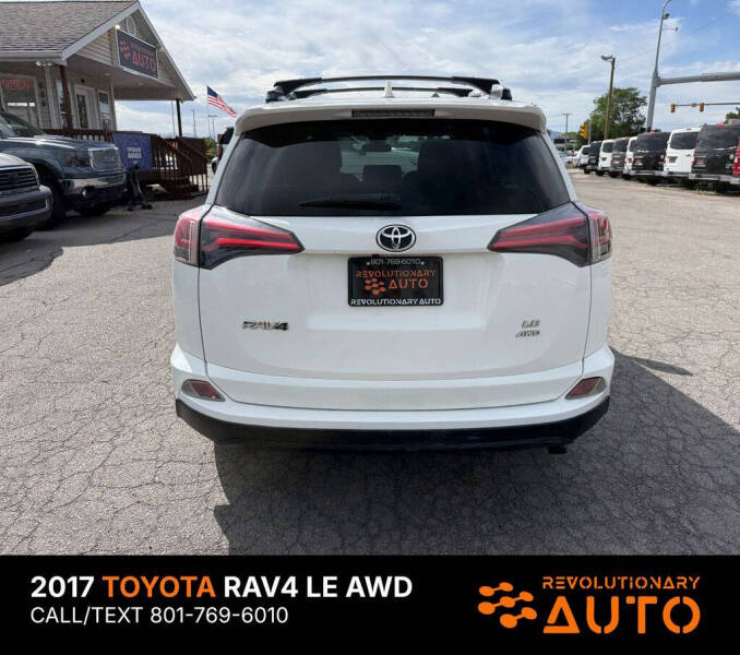 2017 Toyota RAV4 LE