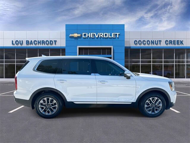 2023 Kia Telluride LX