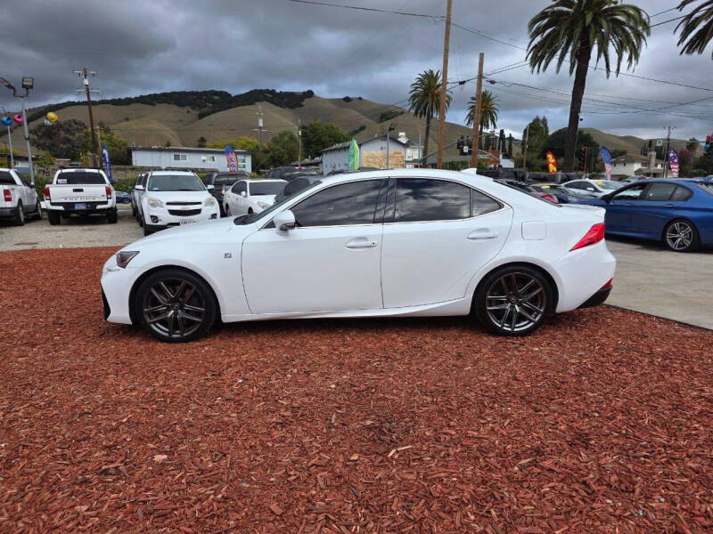 2020 Lexus IS 350