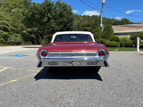 1961 Oldsmobile Starfire