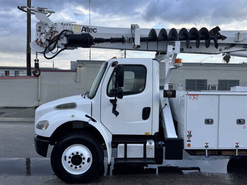 2019 Freightliner M2 106